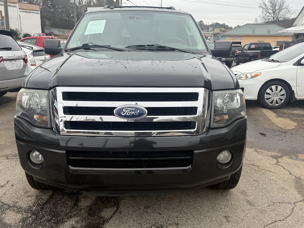 2011 Ford Expedition Limited's photo